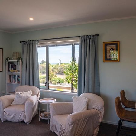 Beach Front Wine Makers Cottage Te Awanga Luaran gambar