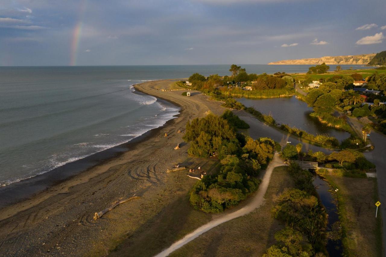 Beach Front Wine Makers Cottage Te Awanga Luaran gambar